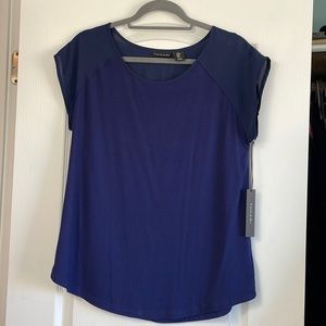 Tahari navy top NWT